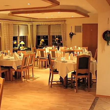 Wuellner's Landgasthof מלון שמאלנברג